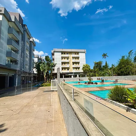 Lar doce mar a 5 min a pé da praia, Piscinas, Varanda Gourmet e Garagem Coberta-2